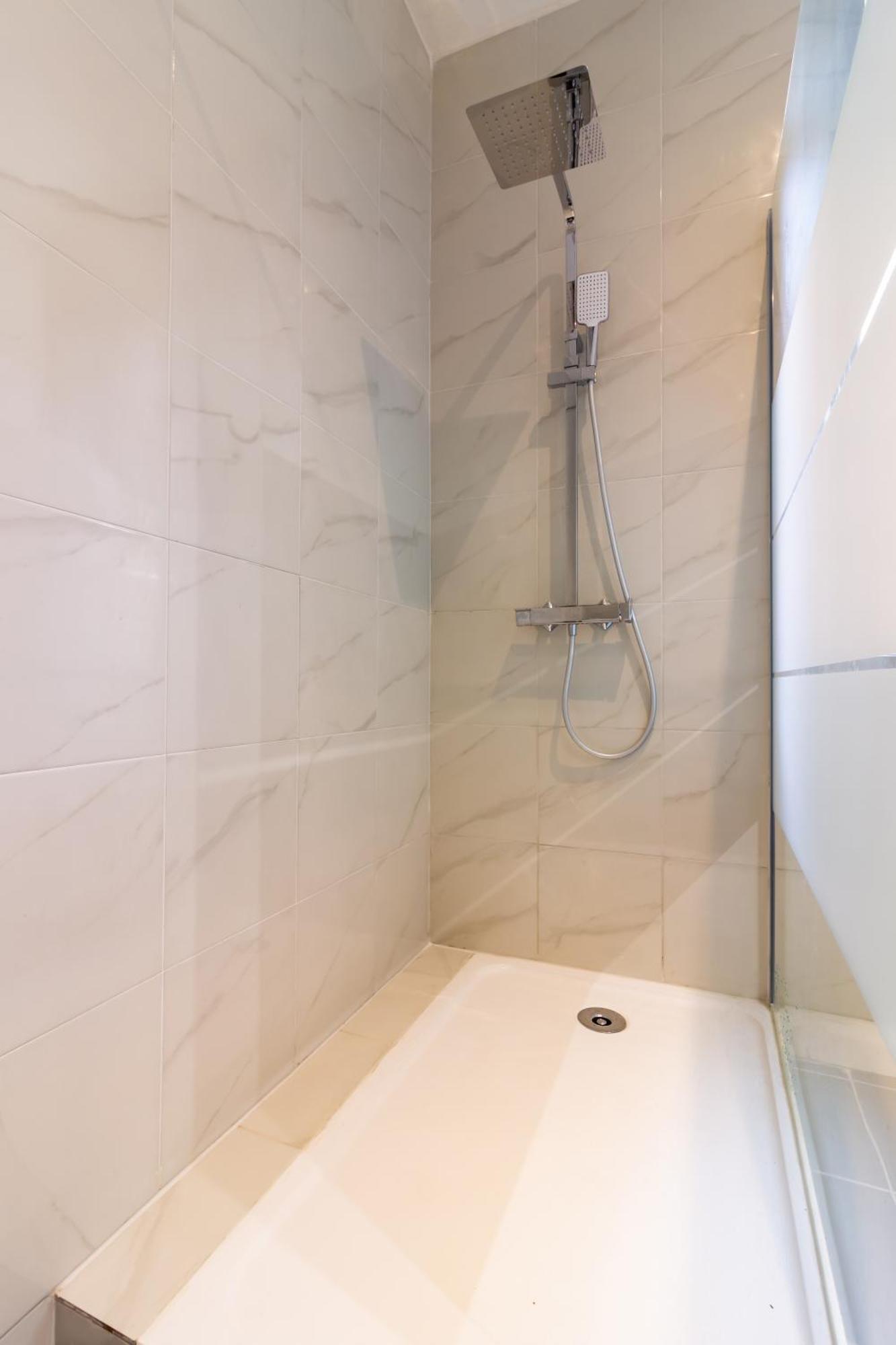Appartement Moderne Et Elegant Quartier Saint-Jean Perpignan 2 Luaran gambar